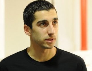 Henrikh Mkhitaryan. I therefore ask and call on everybody to show their intelligence and solve the situation in a peaceful way