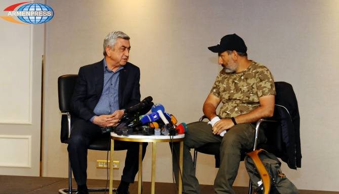 Серж Саргсян – Пашиняну: «Вы не извлекли уроков из 1 марта» – встреча продлилась несколько минут