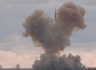 В РОССИИ НАЧАЛИ СЕРИЙНО ПРОИЗВОДИТЬ ГИПЕРЗВУКОВЫЕ БОЕВЫЕ БЛОКИ “АВАНГАРД”