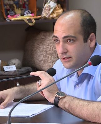 Կարմիր գծերը անօրինական են