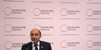 ԿԸՀ նիստն ավարտվեց ստորև ներկայացնում եմ Լուսավոր Հայաստան կուսակցության 18 պատգամավորներին // Էդմոն Մարուկյան