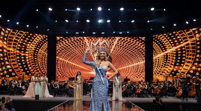 Выбрана новая «Мисс мира» Победительницей международного конкурса красоты «Мисс мира-2021» стала Каролина Белявска.