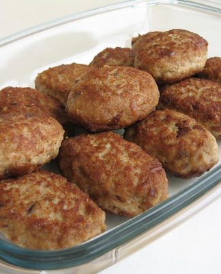 Արագ պատրաստվող մսով կոտլետներ