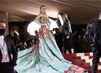 Met Gala 2022: Celebrities show off lavish outfits in New York