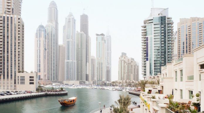 Wealthy Russians flee to Dubai to avoid sanctions
