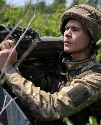 Ukrainian casualties: Kyiv losing up to 200 troops a day – Zelensky aide