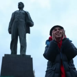 Активисты обвинили силовиков в пытках гантелей. Что известно о деле москвича Артема Камардина