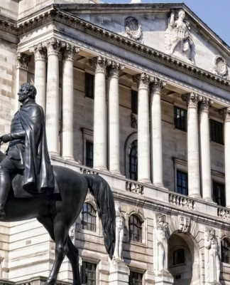 Bank of England steps in to calm markets